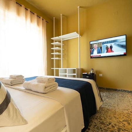 Budget rooms sonnino 37 Cagliari Exteriör bild