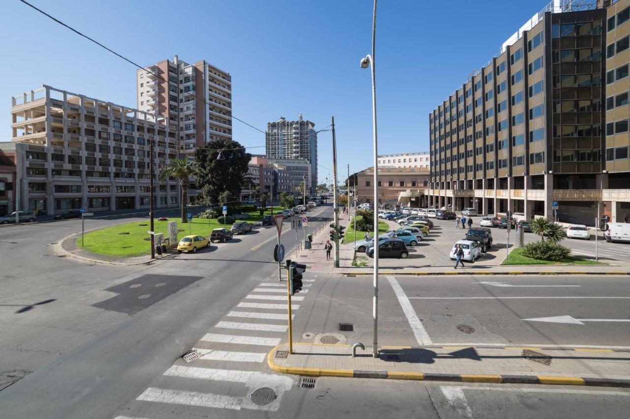Budget rooms sonnino 37 Cagliari Exteriör bild