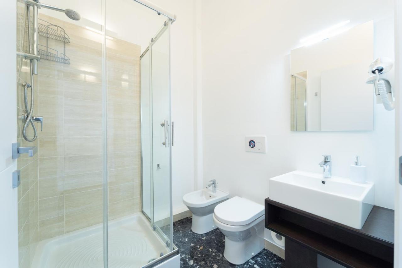 Budget rooms sonnino 37 Cagliari Exteriör bild