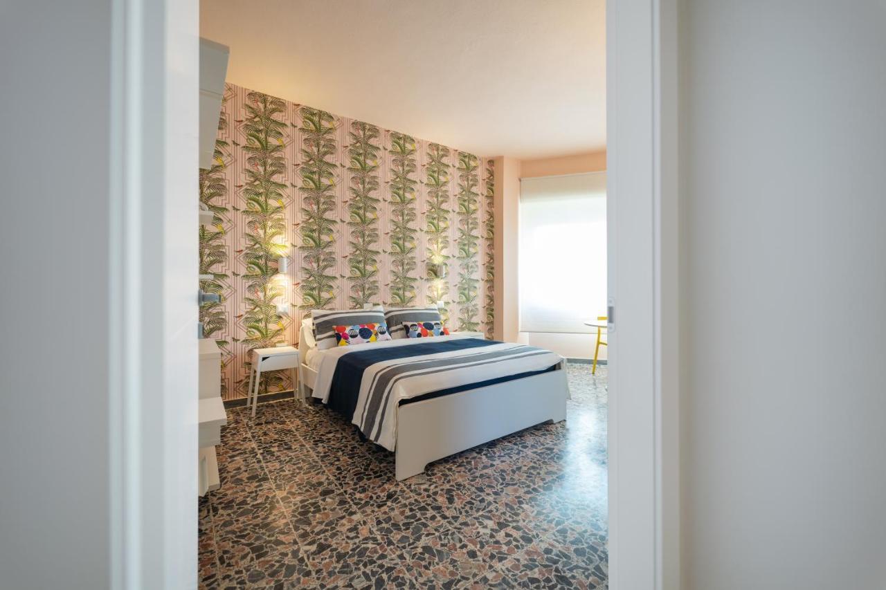 Budget rooms sonnino 37 Cagliari Exteriör bild