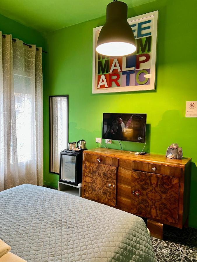 Budget rooms sonnino 37 Cagliari Exteriör bild