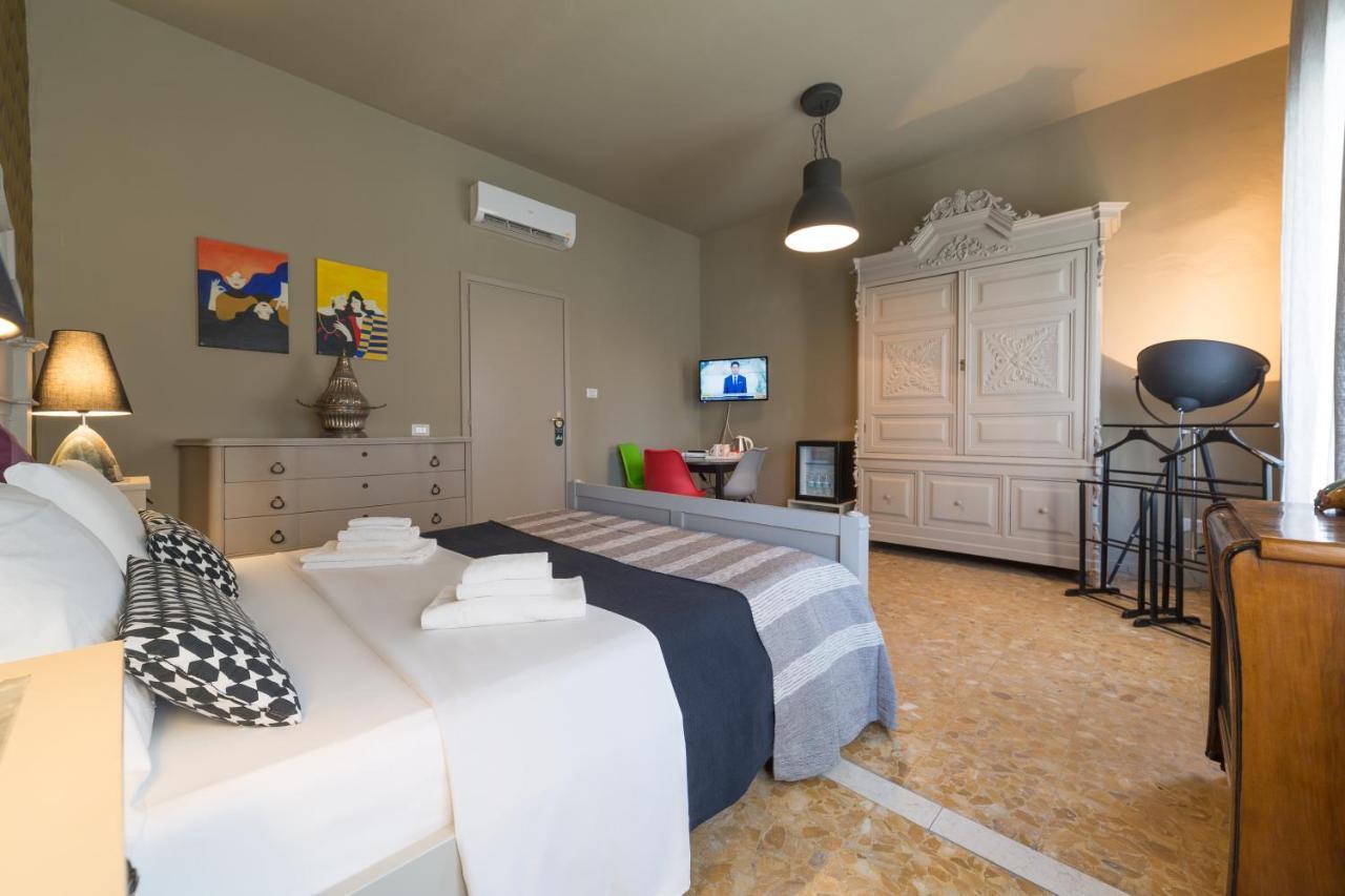 Budget rooms sonnino 37 Cagliari Exteriör bild